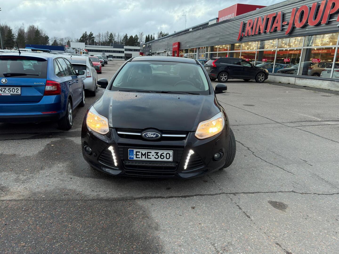 FORD Focus 2012