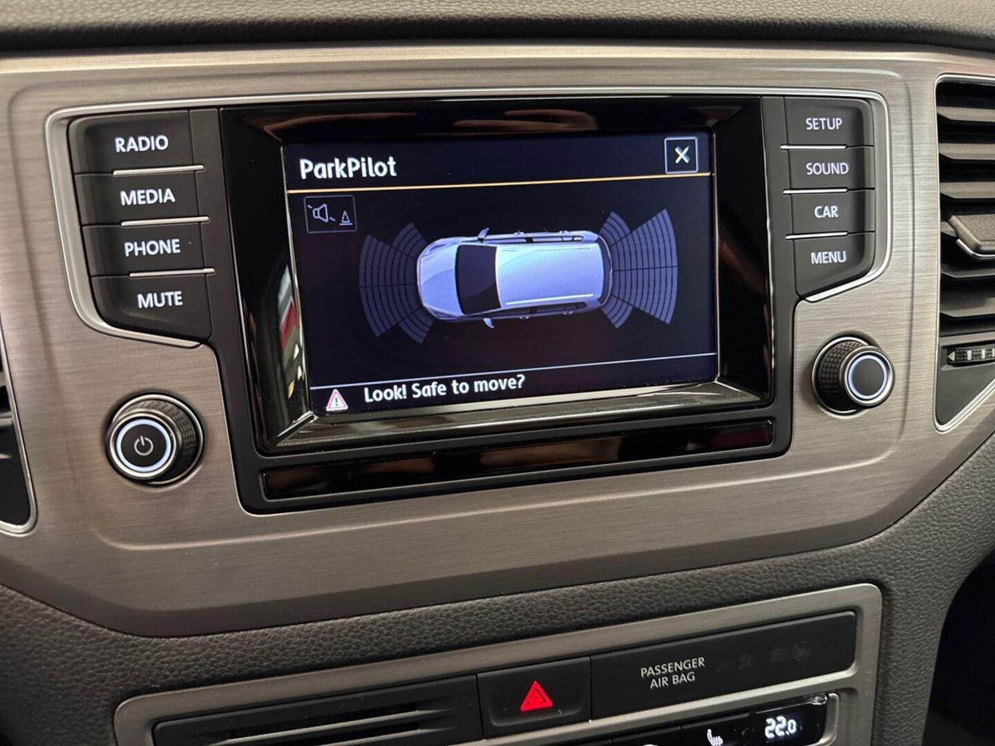VOLKSWAGEN Golf Sportsvan 2014