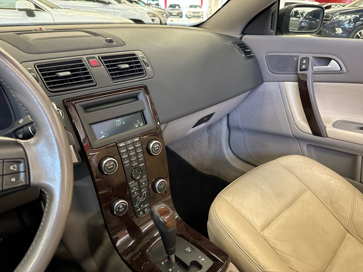VOLVO C70 2007