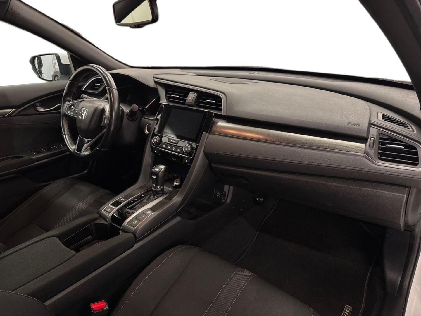HONDA Civic 2018