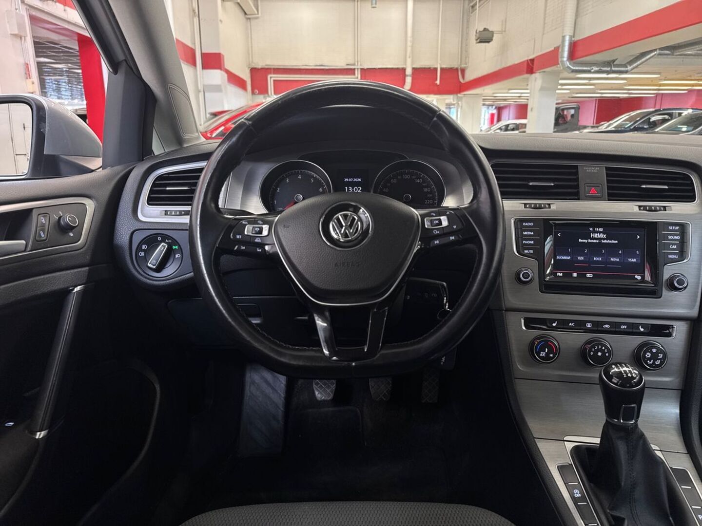 VOLKSWAGEN Golf 2014