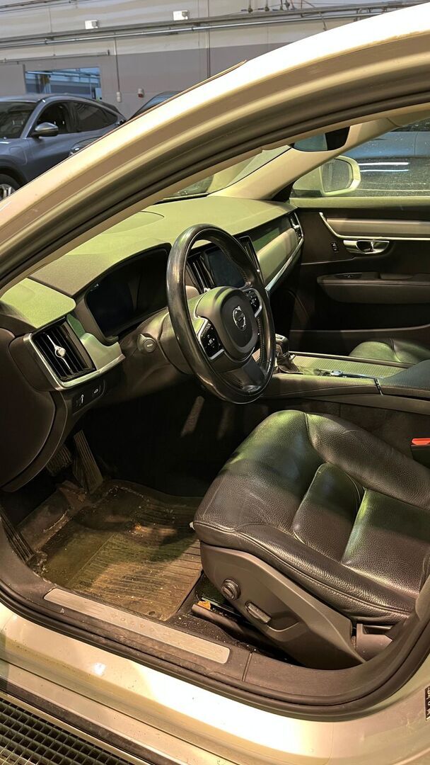 VOLVO S90 2018