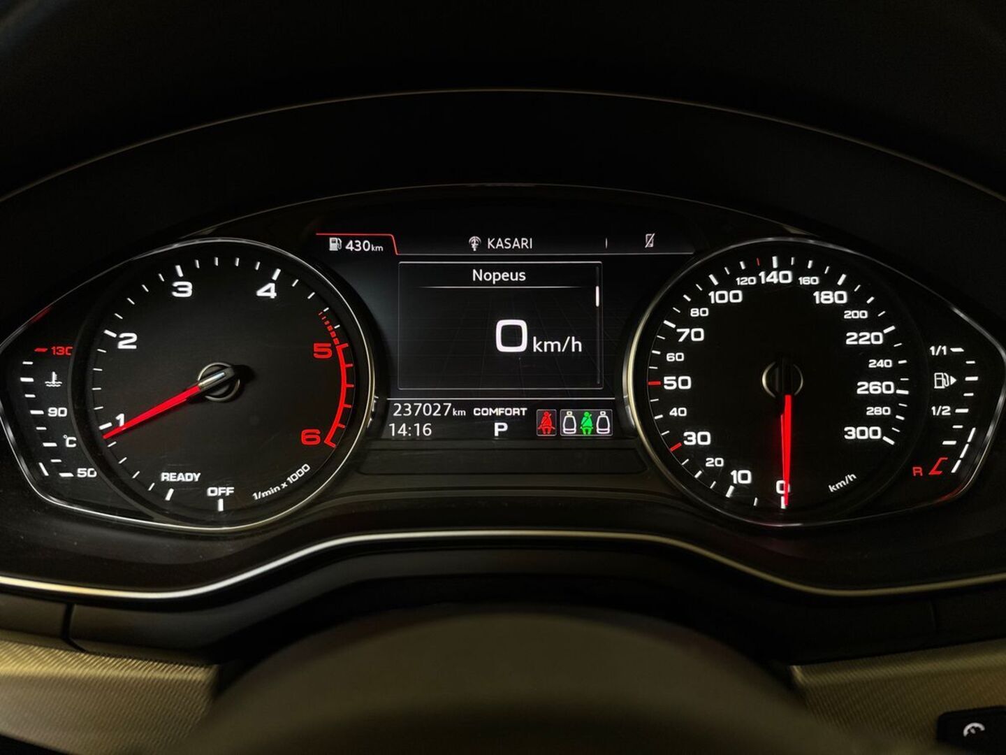 AUDI A4 18