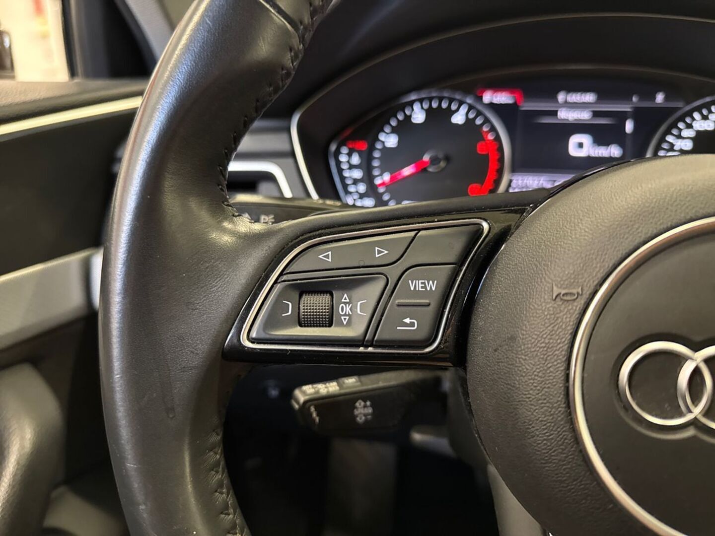 AUDI A4 22