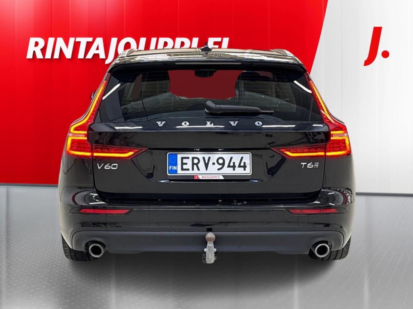 VOLVO V60 2020