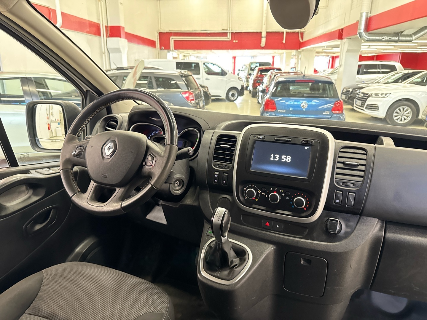 RENAULT Trafic 2021