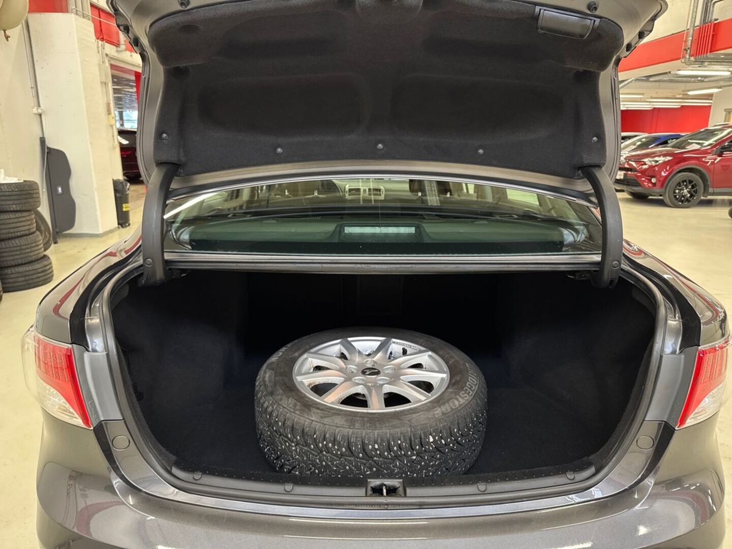 TOYOTA Avensis 11