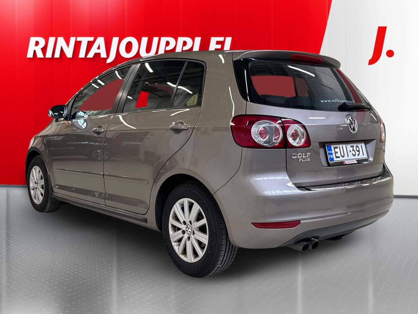VOLKSWAGEN Golf Plus 2011