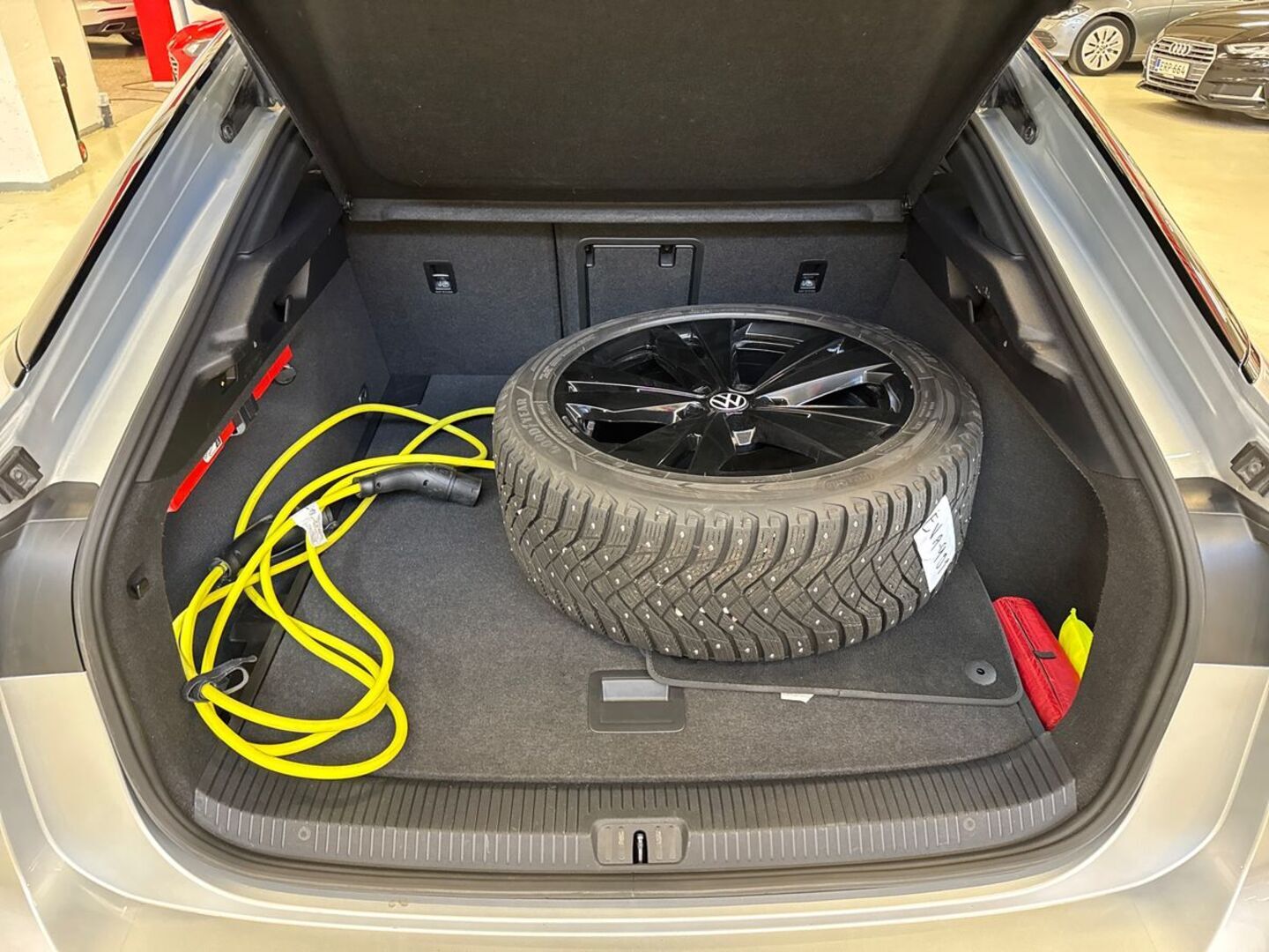 VOLKSWAGEN ID.7 2024