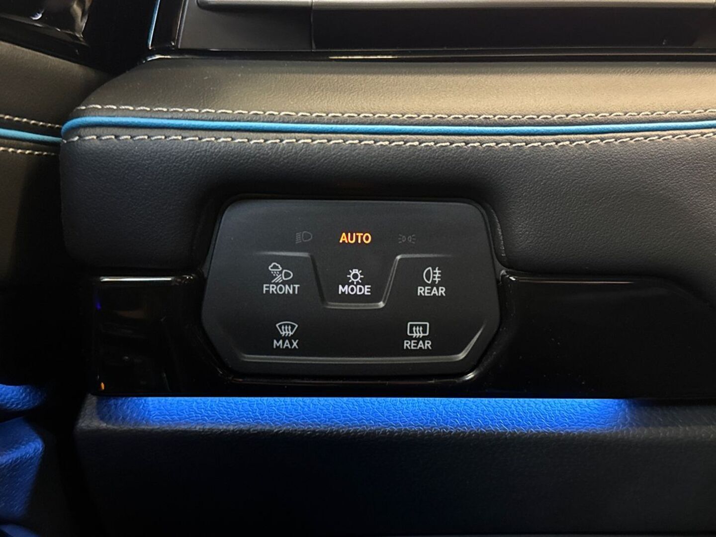 VOLKSWAGEN ID.7 2024