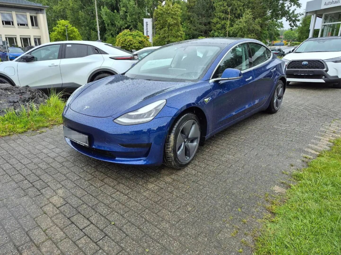TESLA Model 3 2020