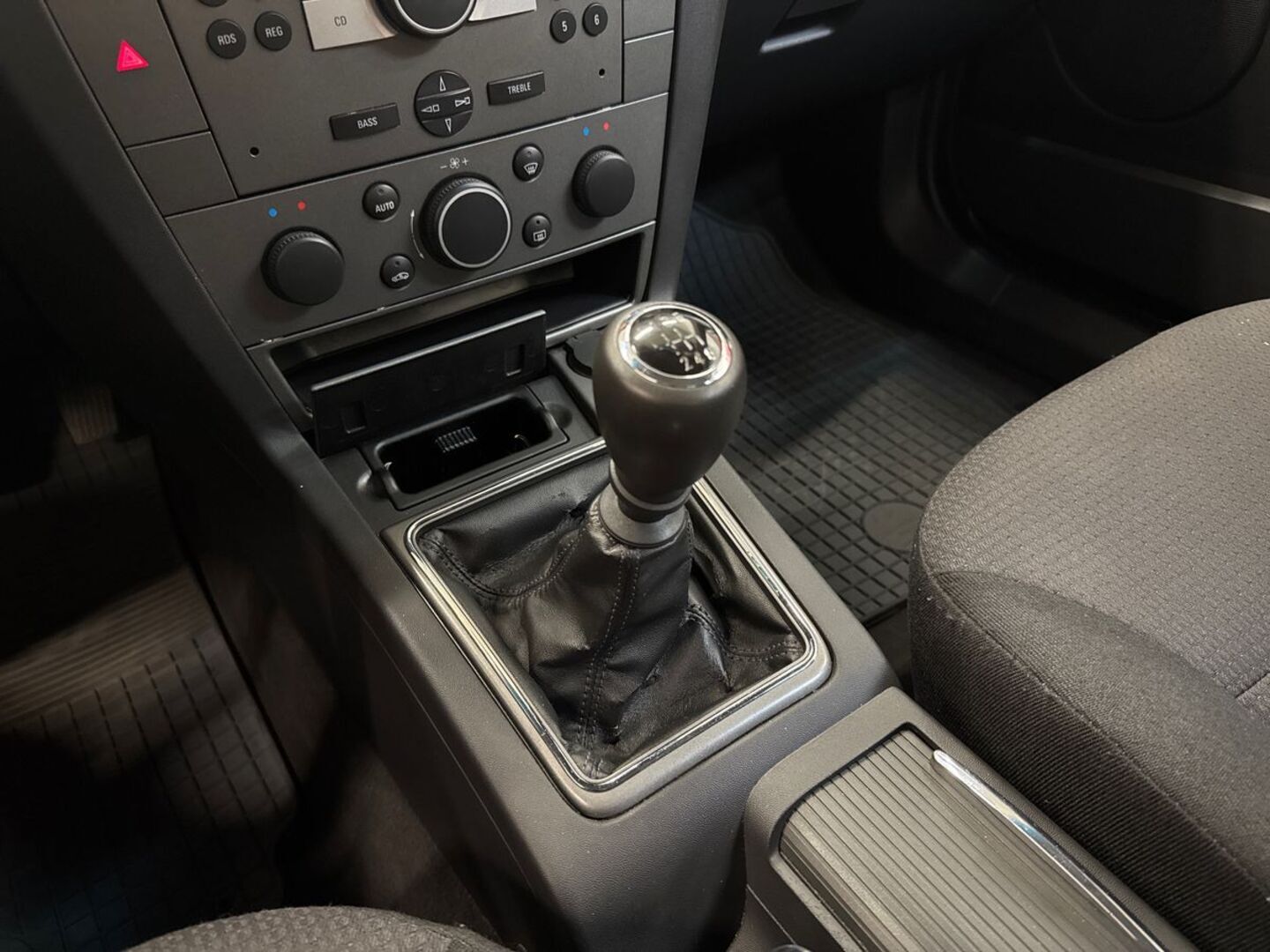 OPEL Vectra 2006