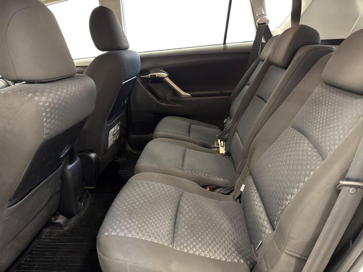 TOYOTA Verso 2010