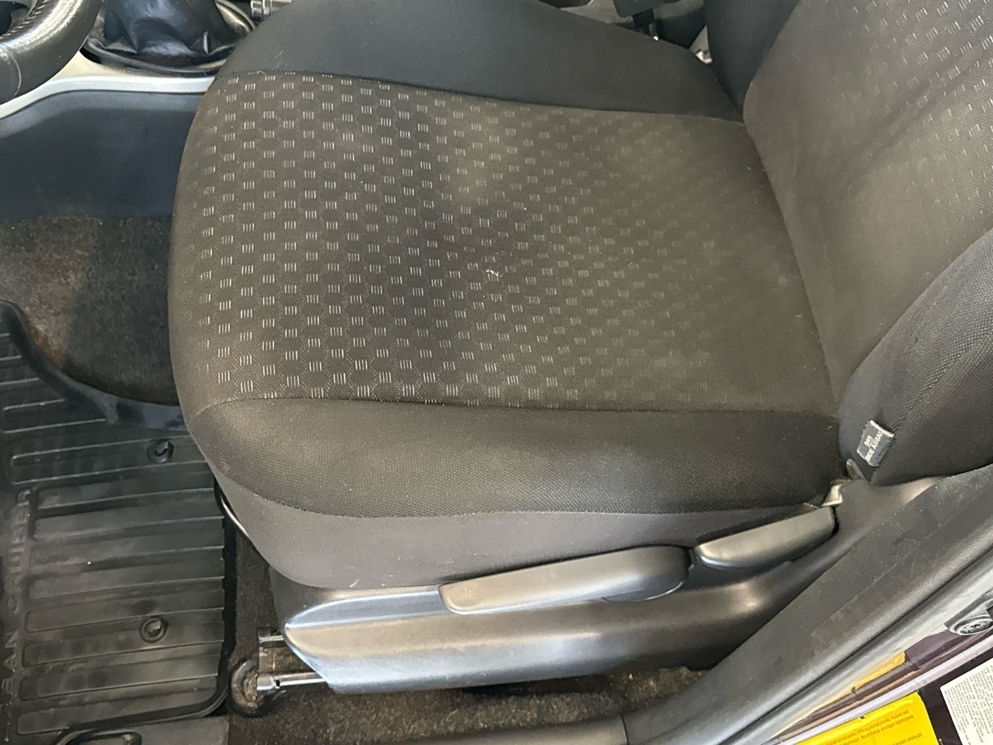 TOYOTA Urban Cruiser 2011