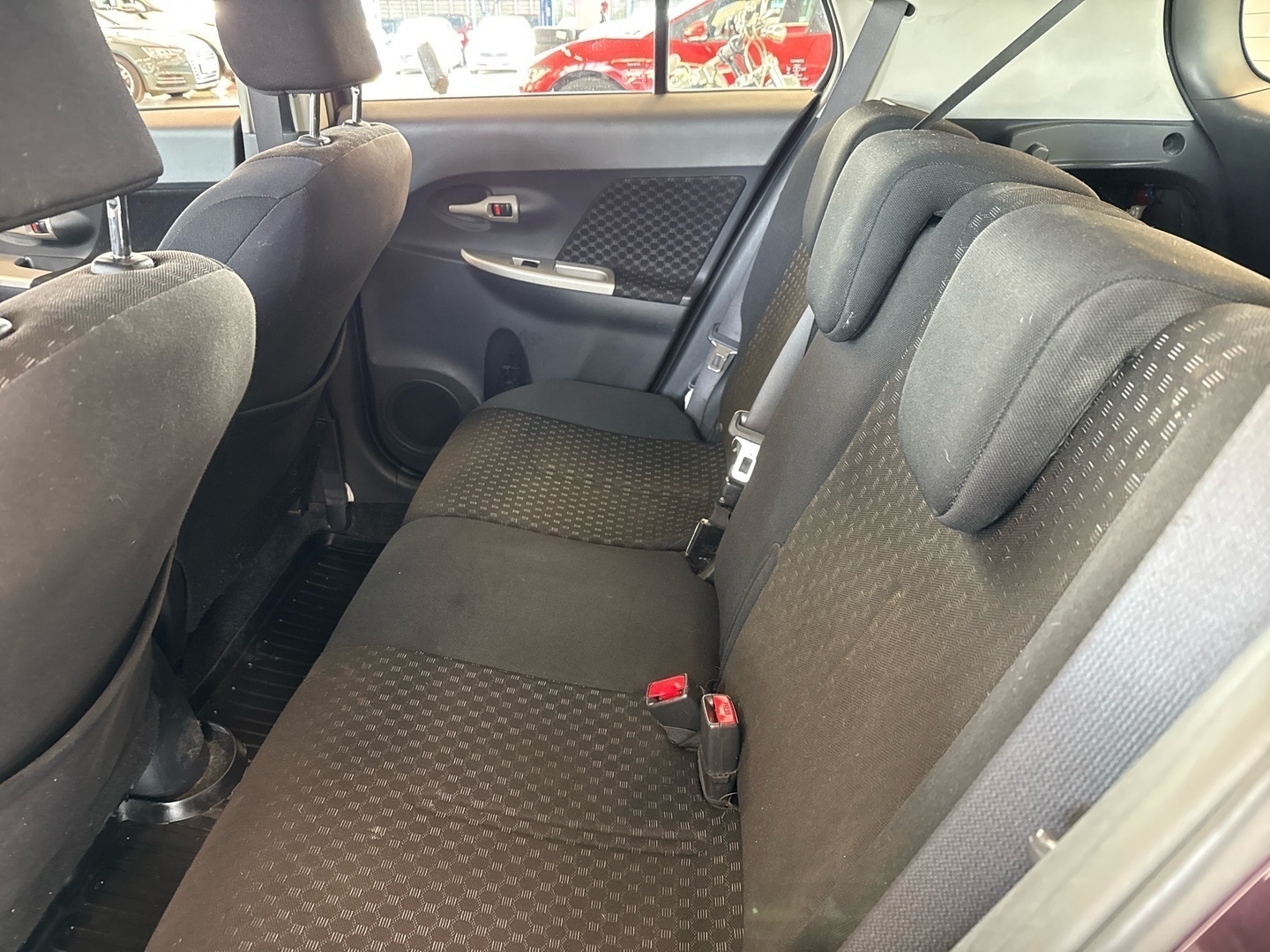 TOYOTA Urban Cruiser 2011