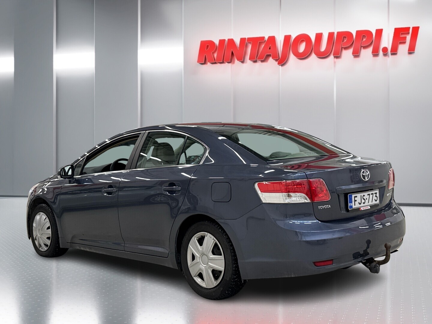 TOYOTA Avensis 2010
