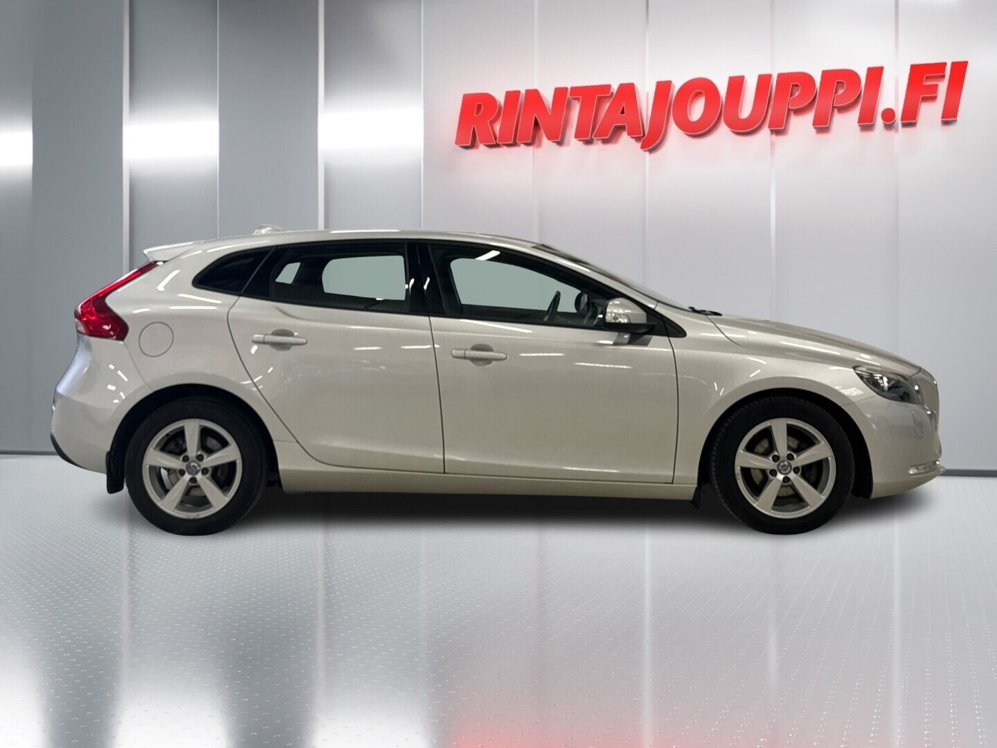 VOLVO V40 2013