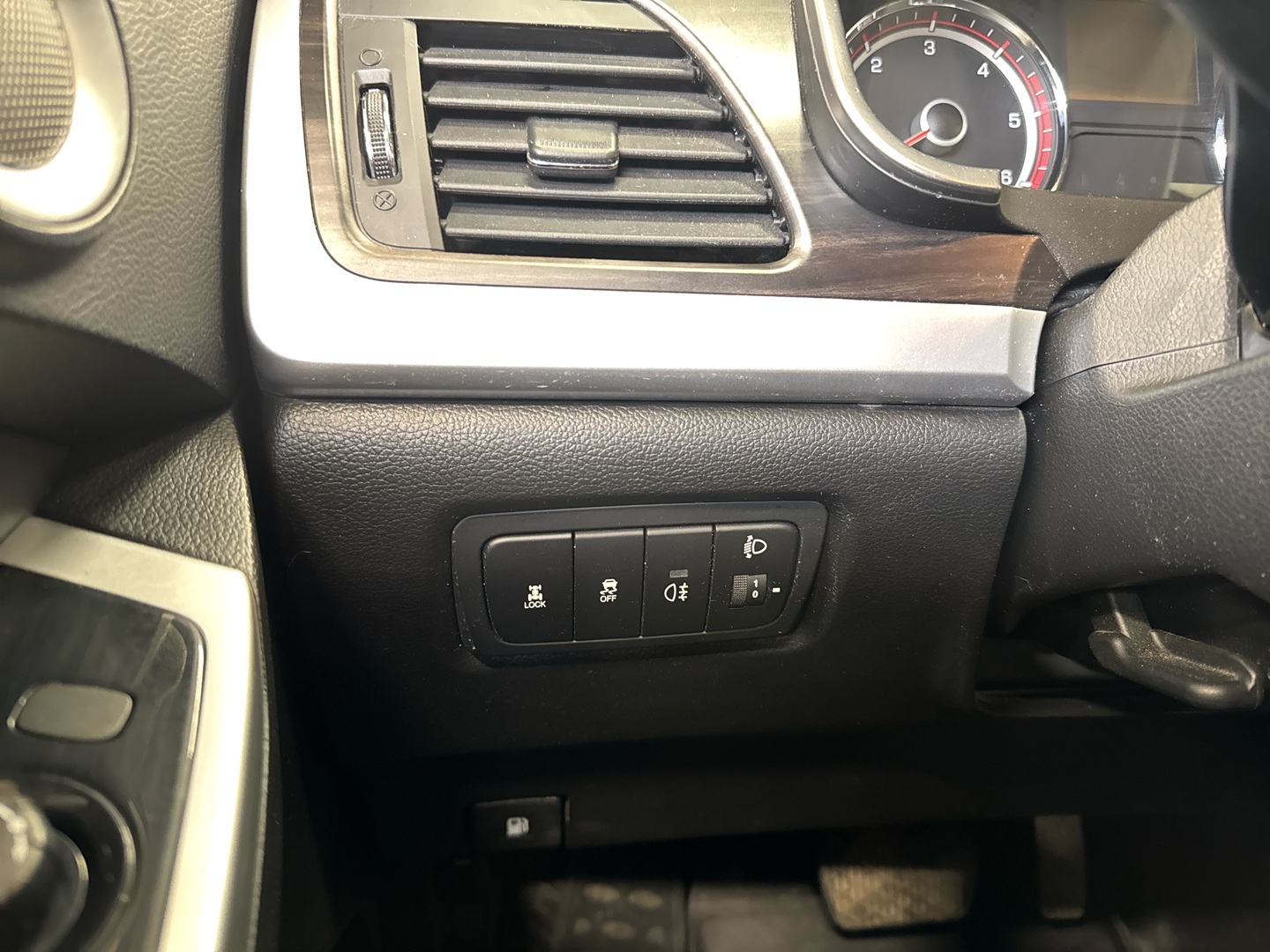 SSANGYONG Korando 2015