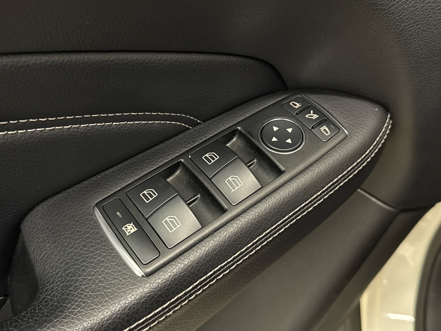 MERCEDES-BENZ ML 2012