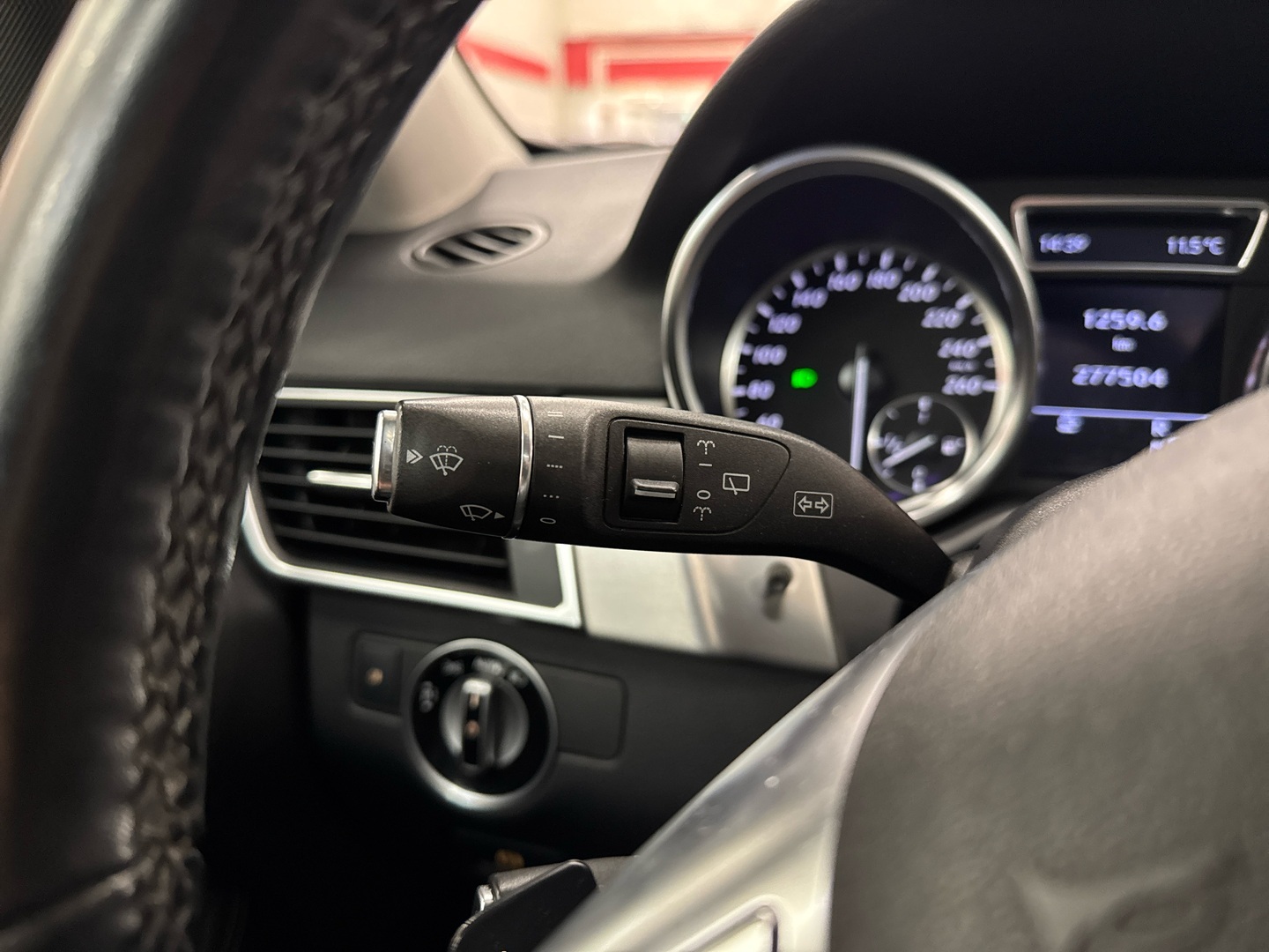 MERCEDES-BENZ ML 2012