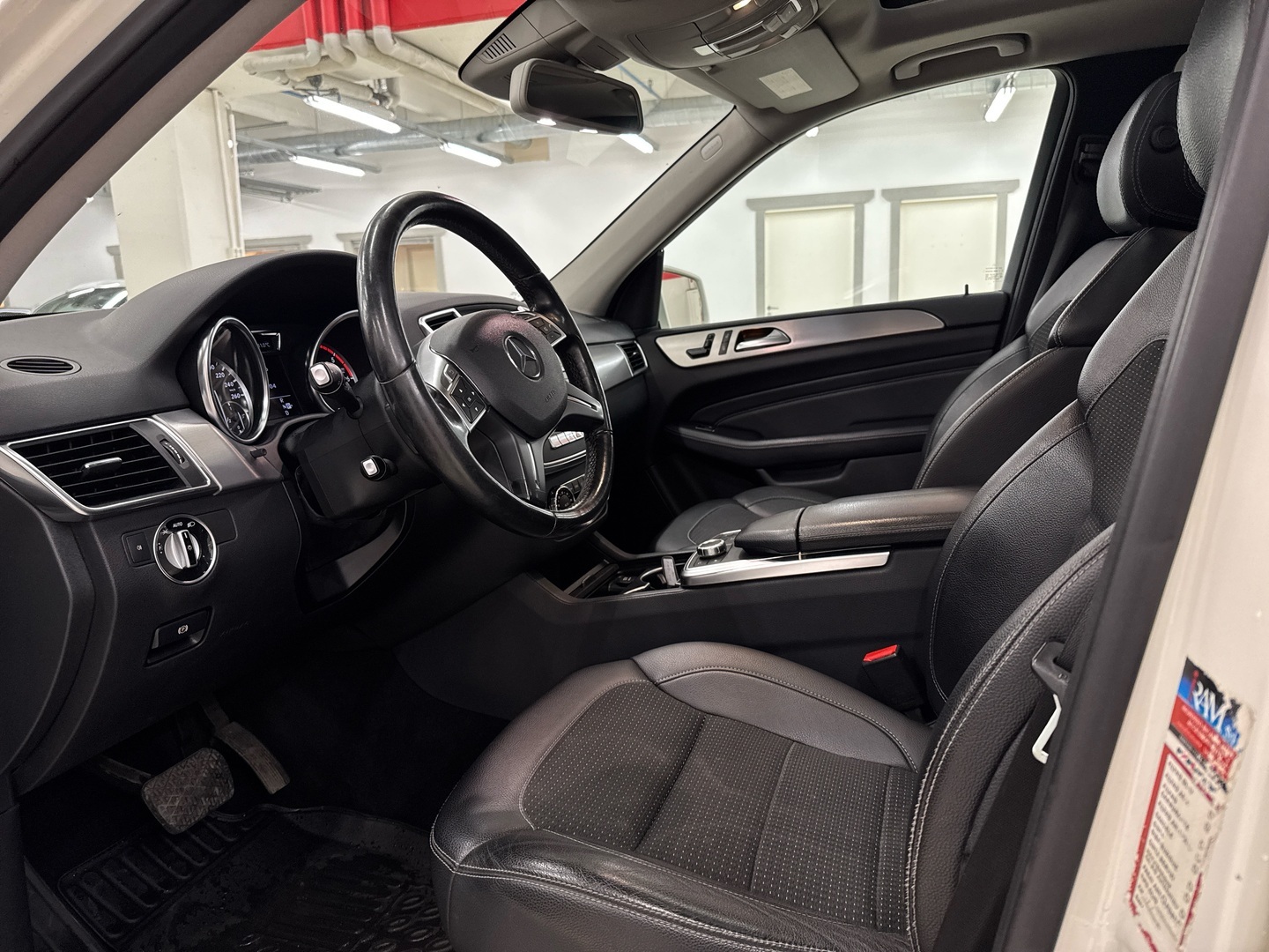 MERCEDES-BENZ ML 2012