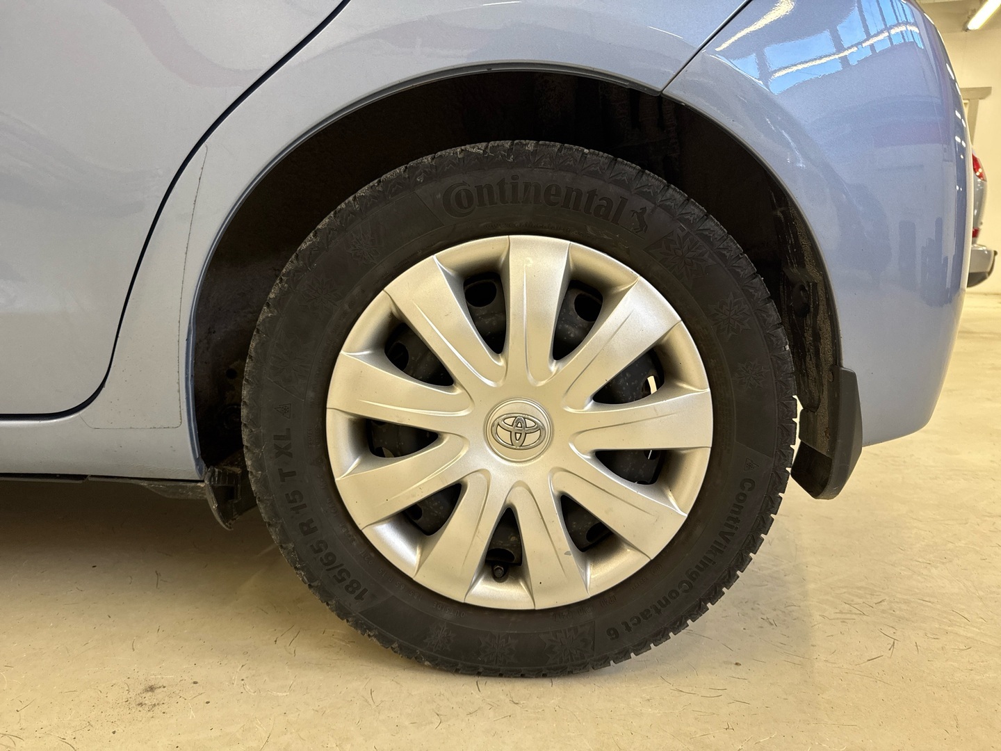 TOYOTA Yaris 2014