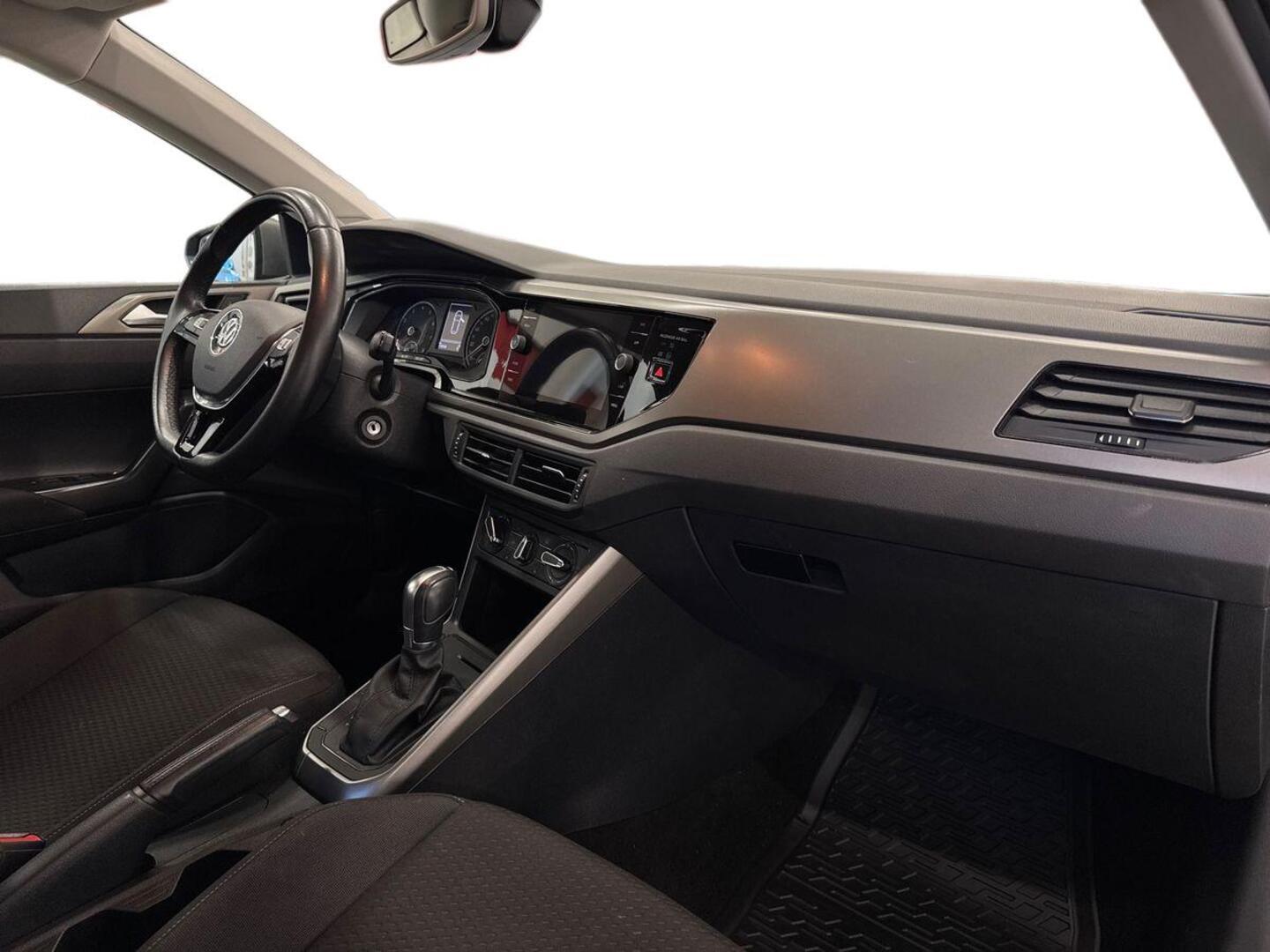 VOLKSWAGEN Polo 2018