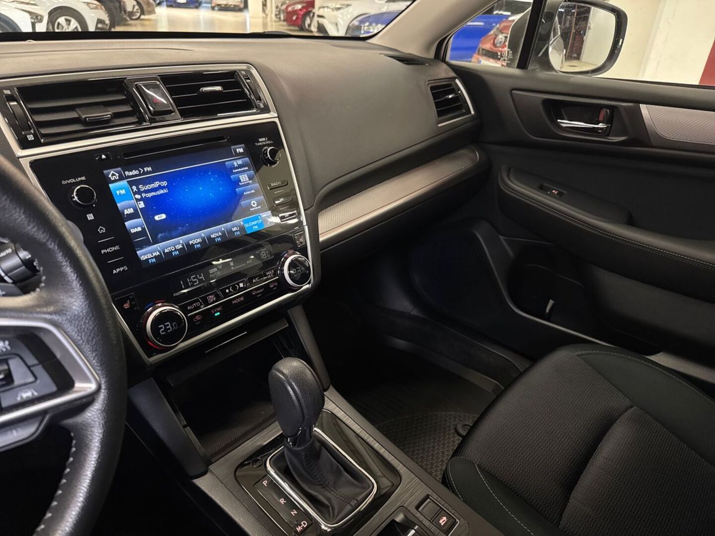 SUBARU Outback 2018