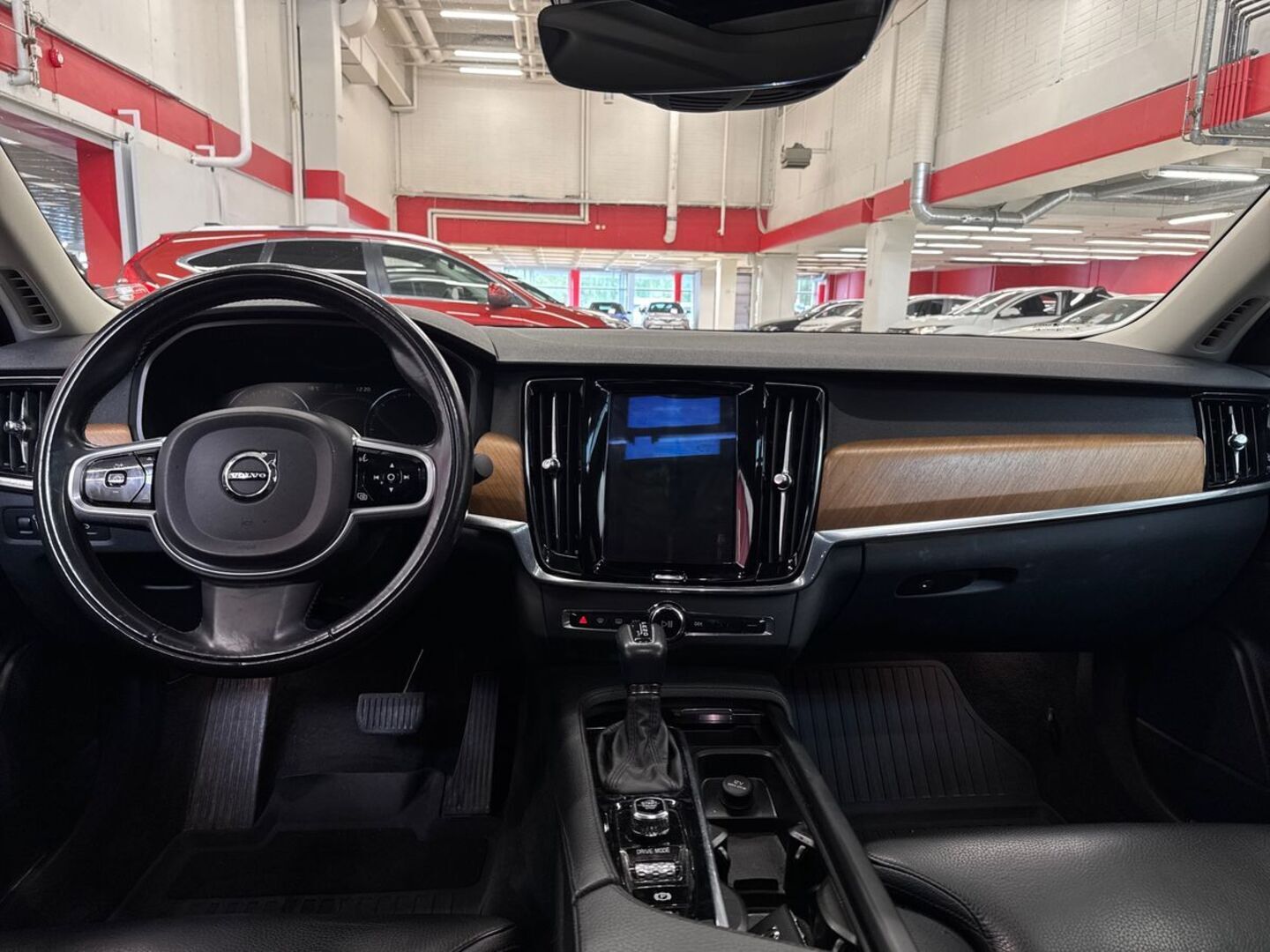 VOLVO S90 30
