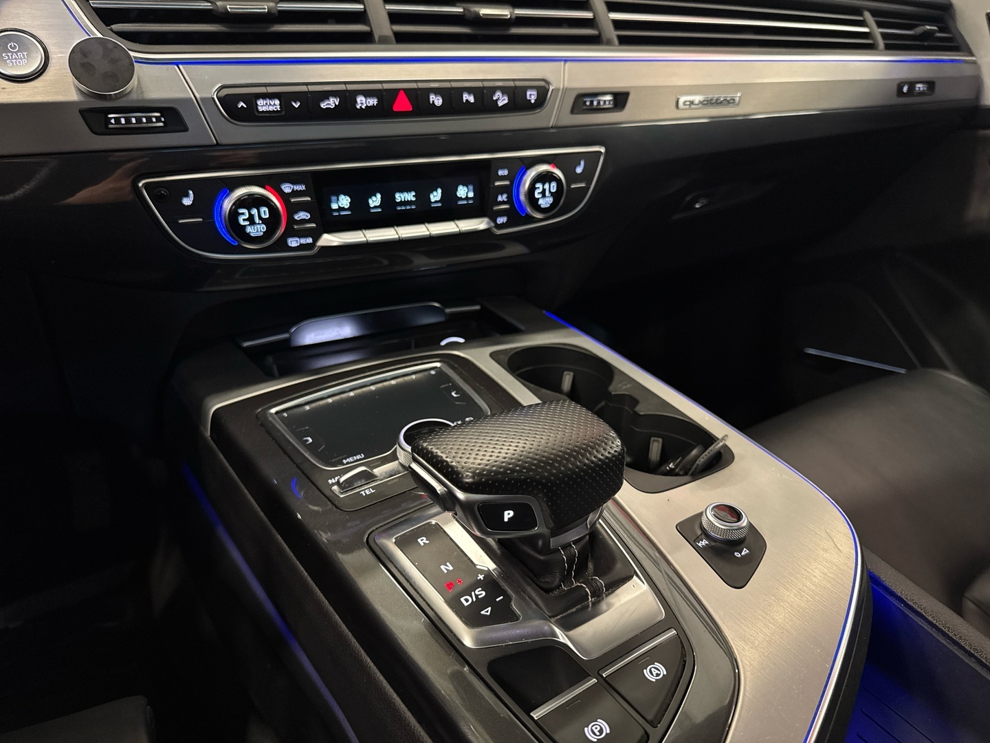 AUDI e-tron 2017