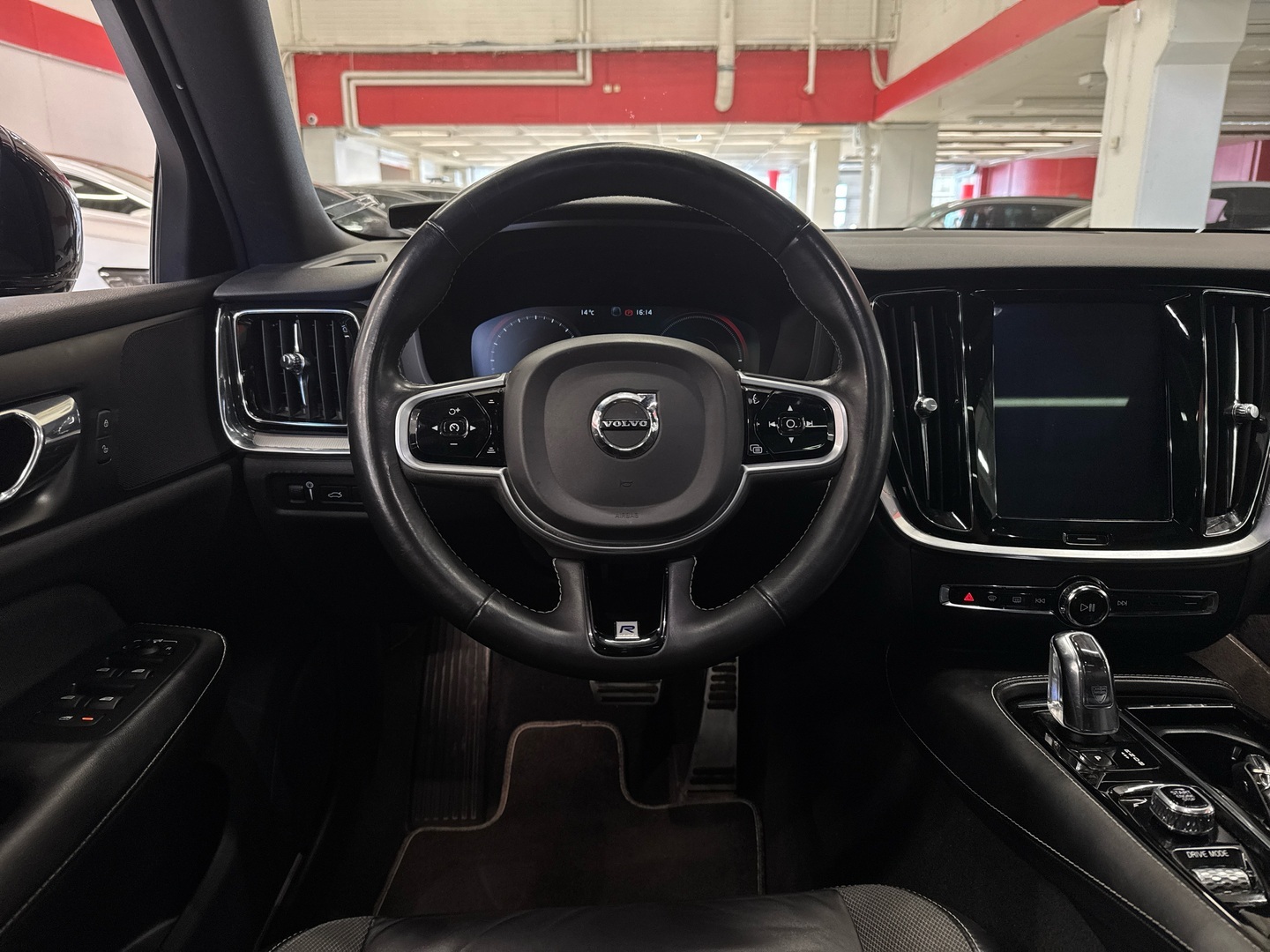 VOLVO V60 2019