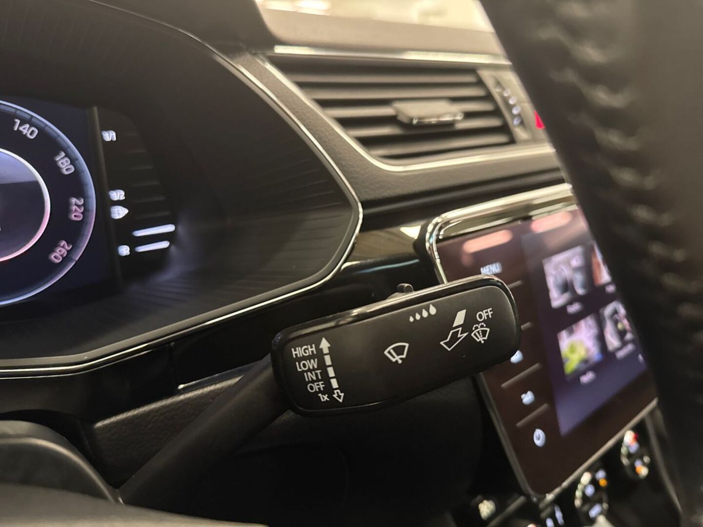 SKODA Superb 2021