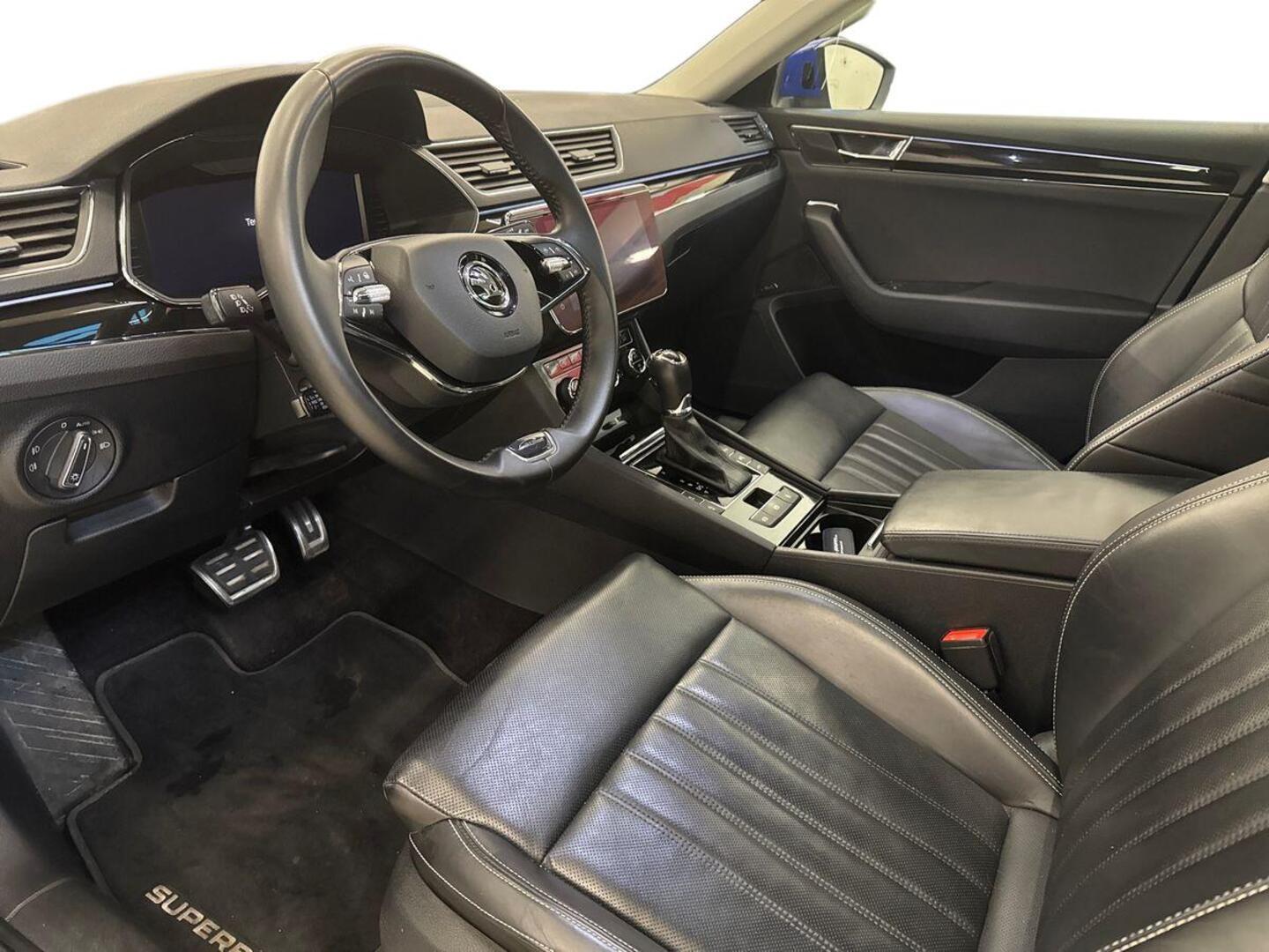 SKODA Superb 2021