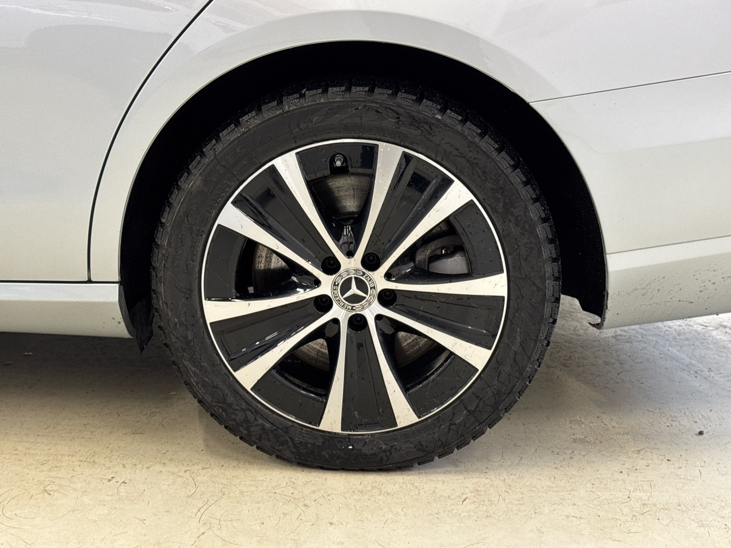 MERCEDES-BENZ E 2021