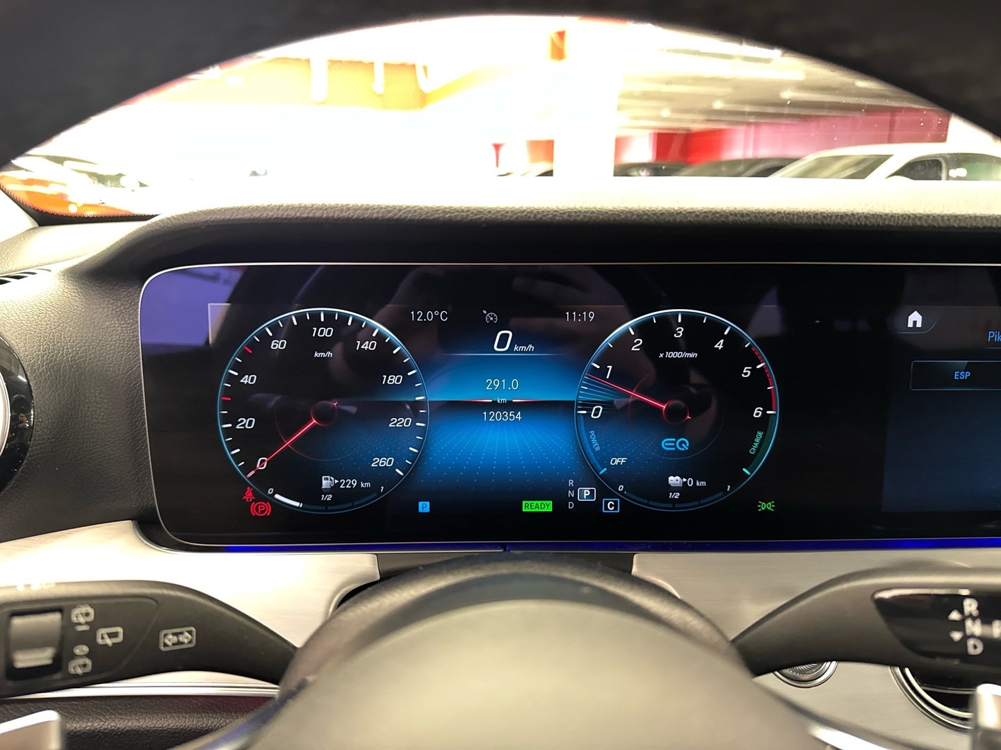 MERCEDES-BENZ E 2021