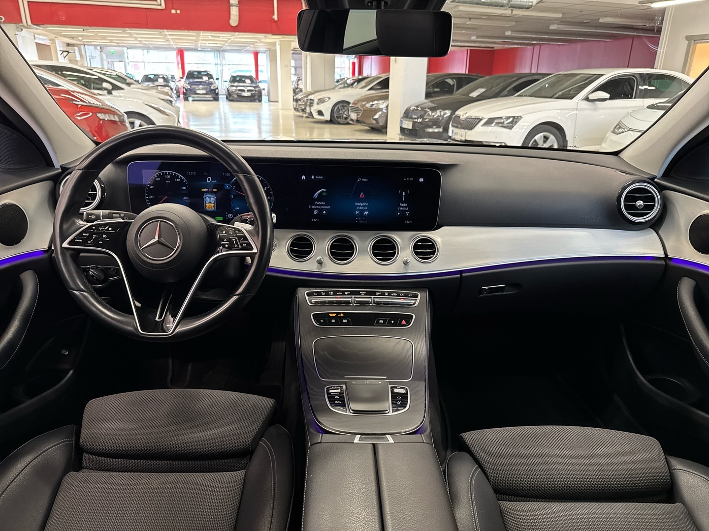 MERCEDES-BENZ E 2021