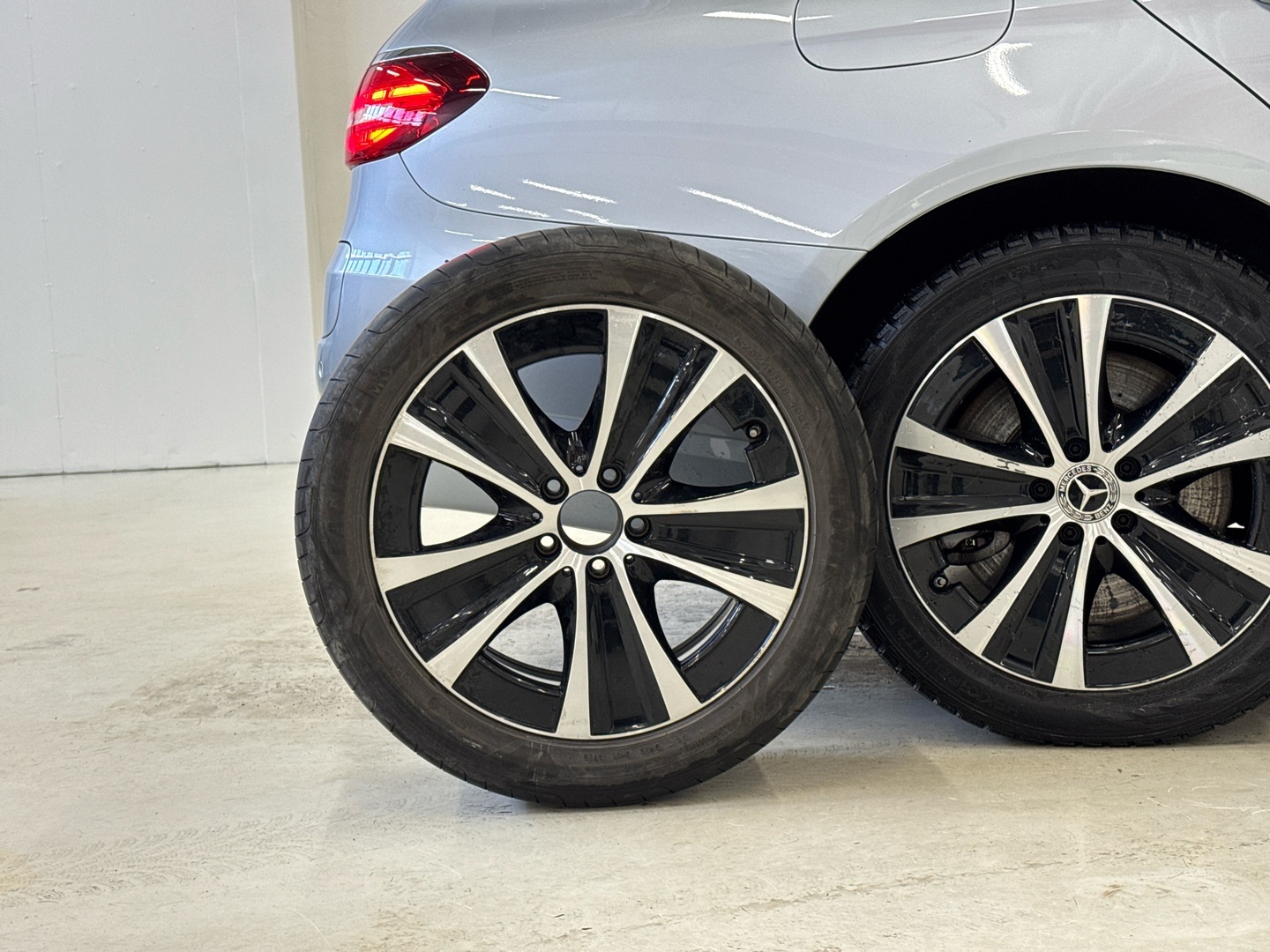 MERCEDES-BENZ E 2021