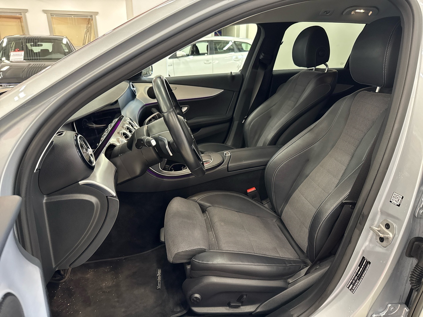 MERCEDES-BENZ E 2021