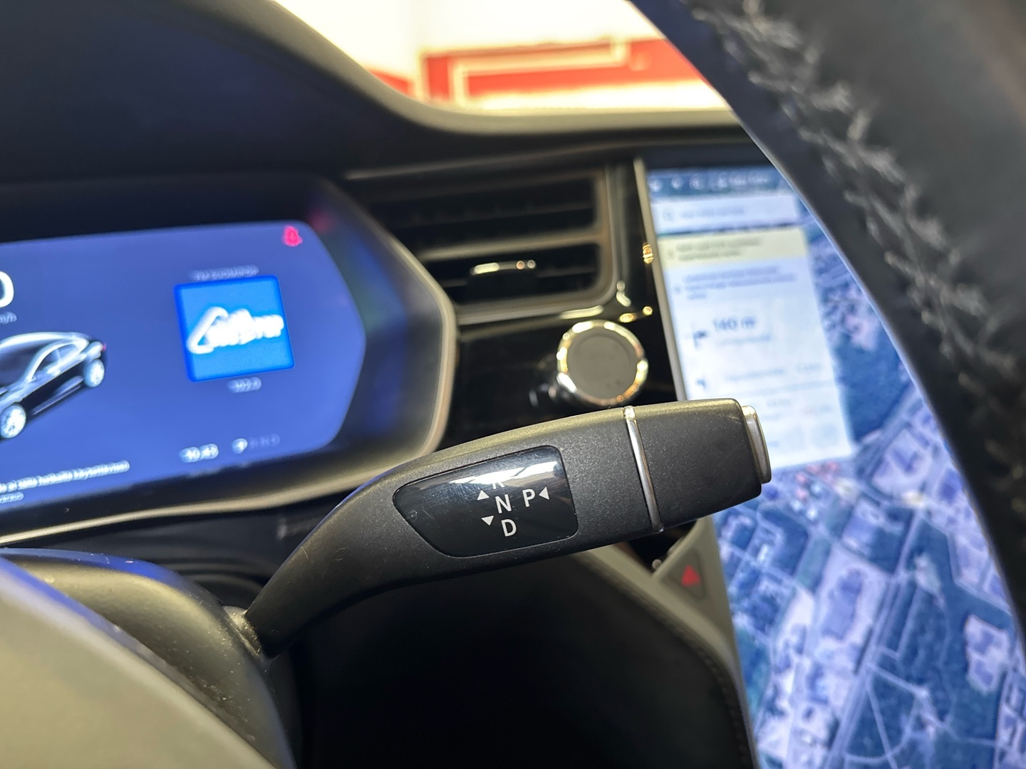 TESLA Model S 2018