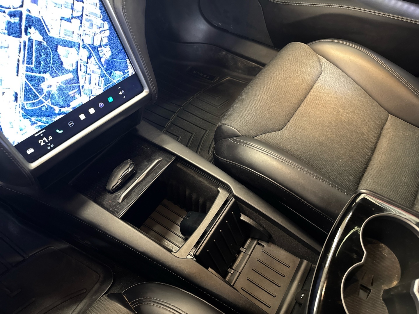 TESLA Model S 2018