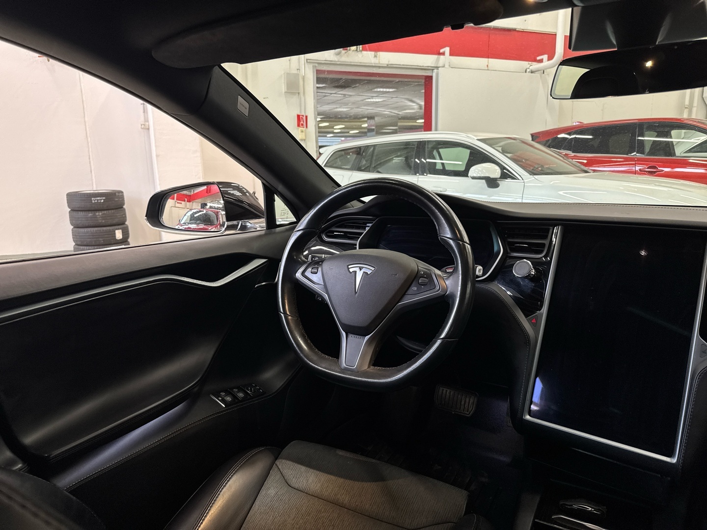 TESLA Model S 2018