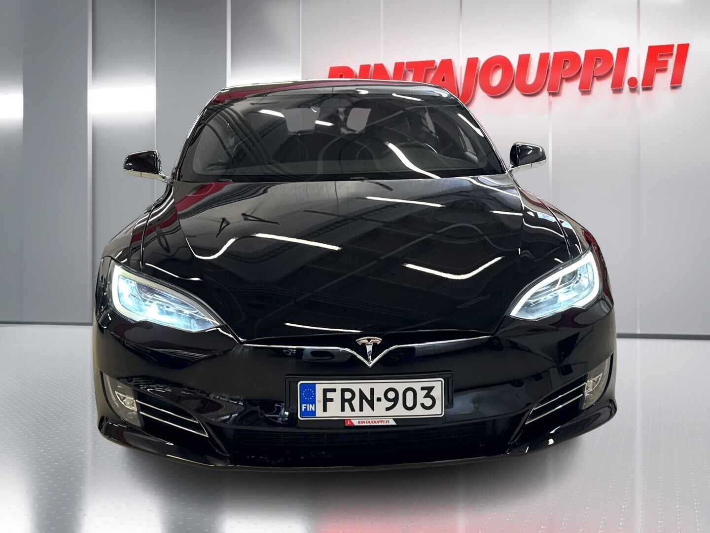 TESLA Model S 2018