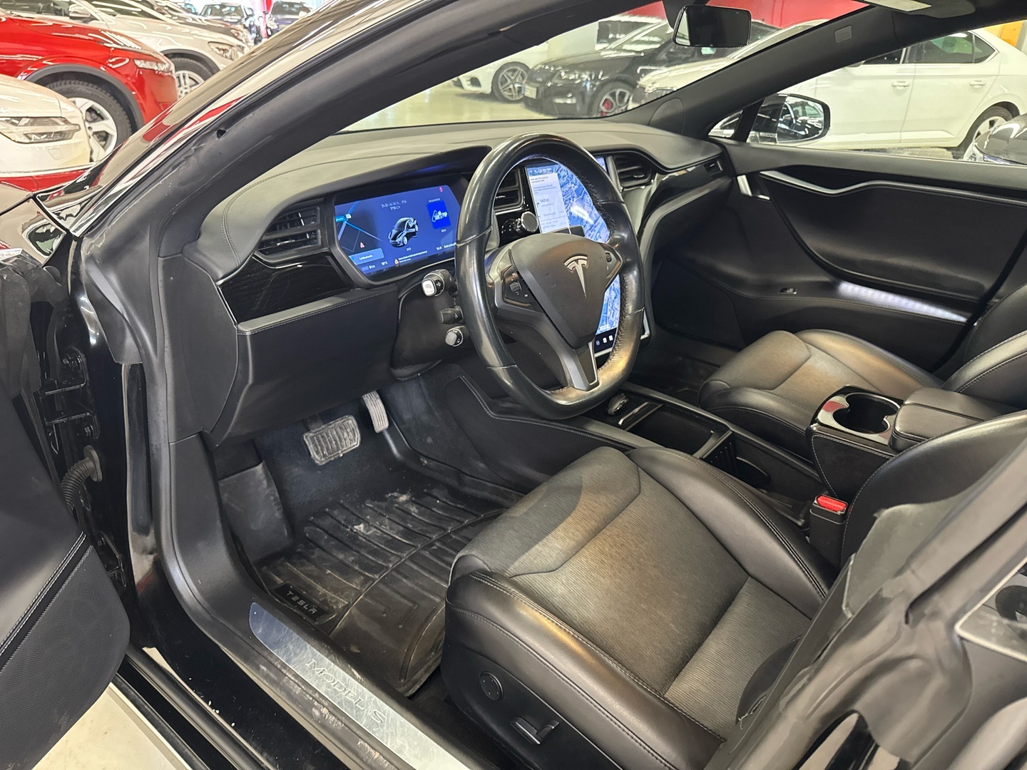 TESLA Model S 2018