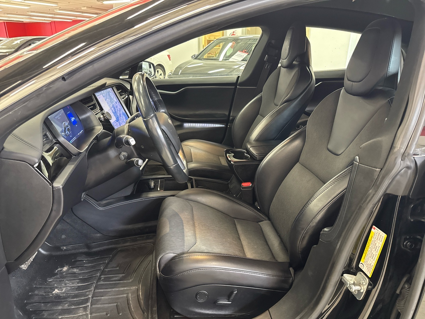 TESLA Model S 2018