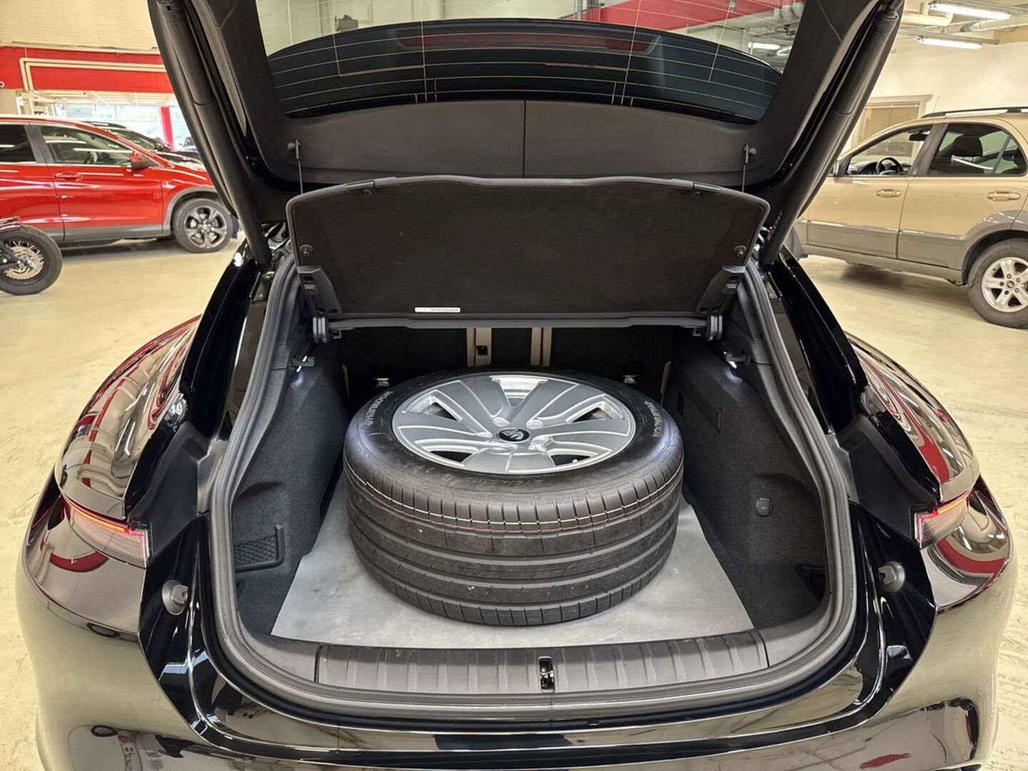 PORSCHE Taycan 2022