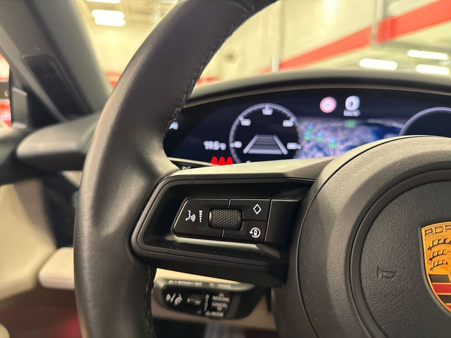 PORSCHE Taycan 2022