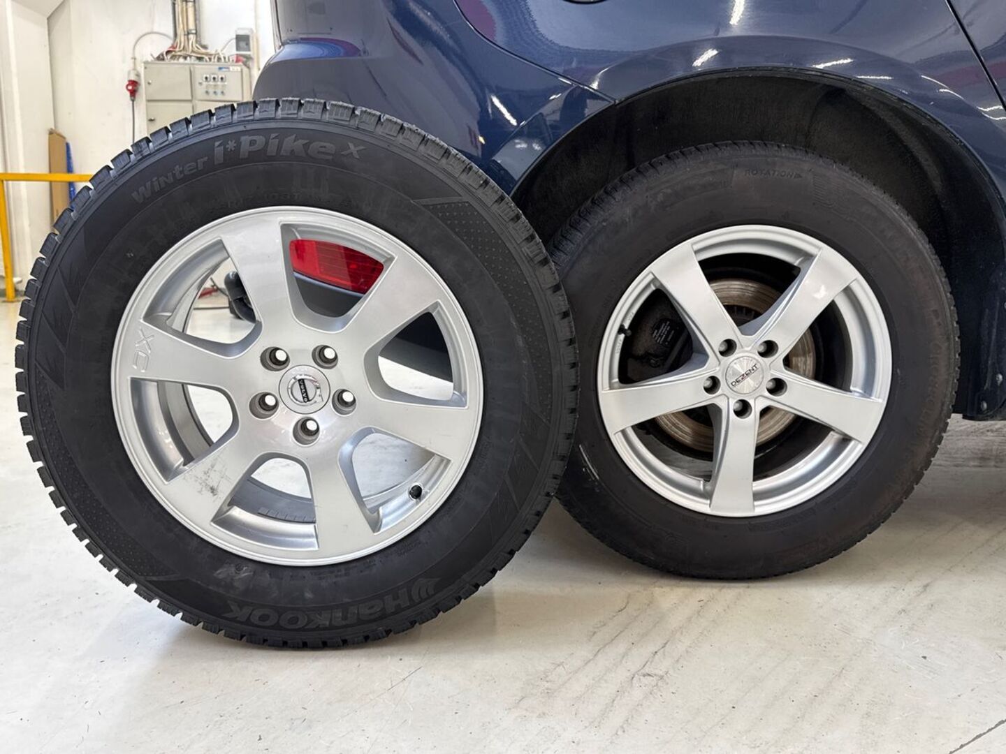 VOLVO XC60 2011