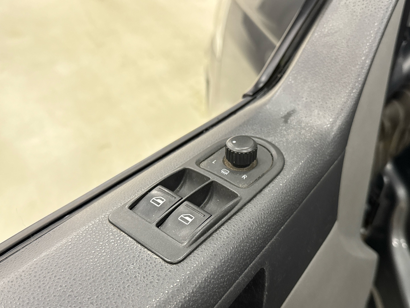 VOLKSWAGEN Transporter 2013