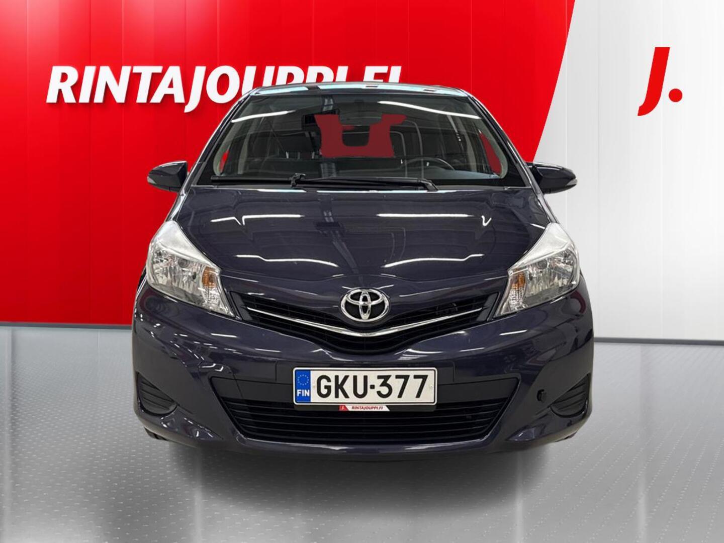 TOYOTA Yaris 2
