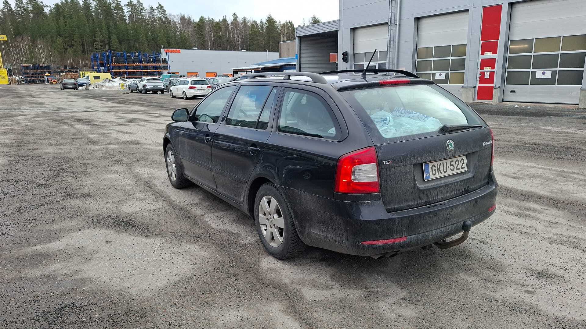 SKODA Octavia 2013